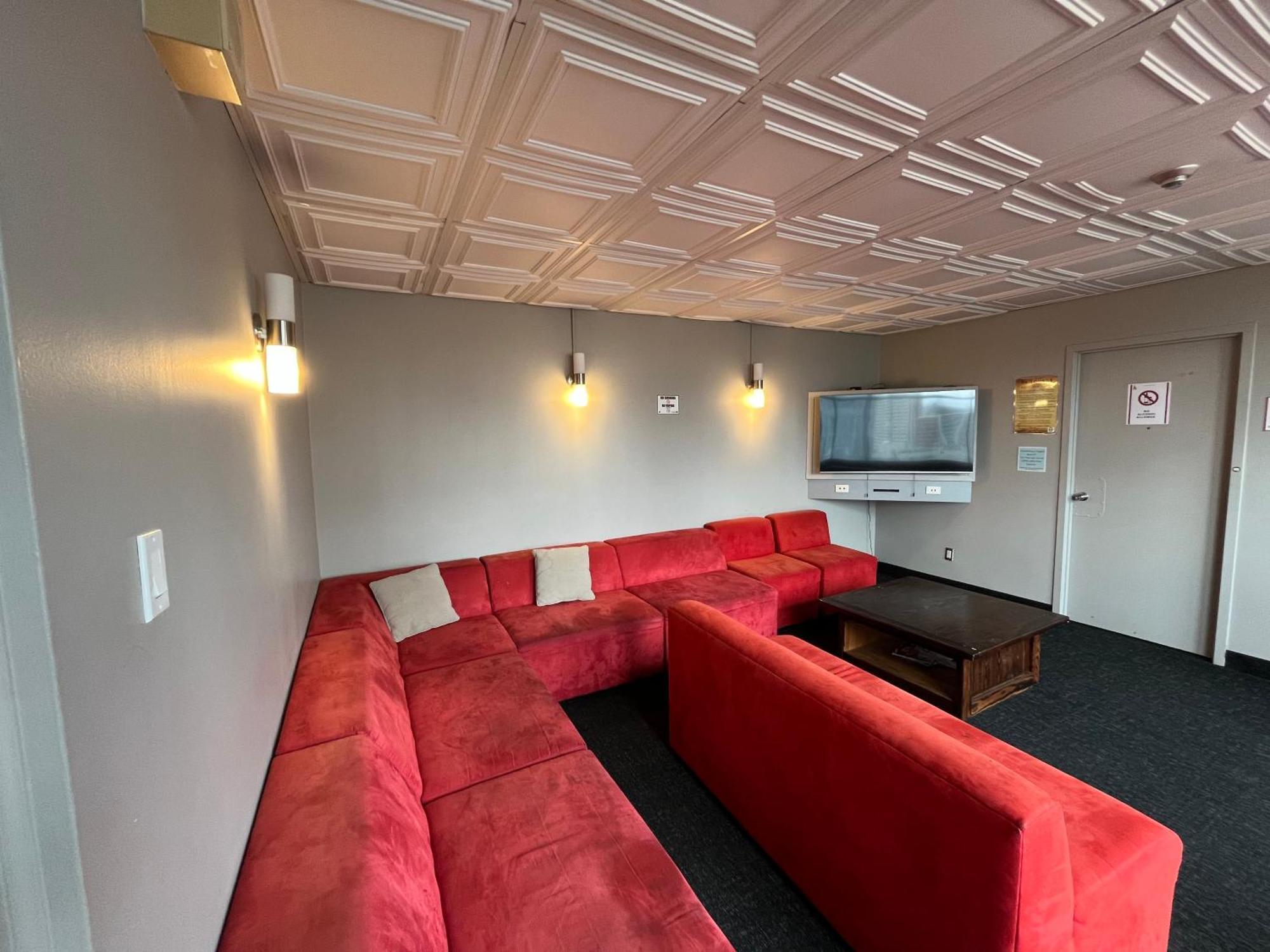 טורונטו Neill Wycik Hotel מראה חיצוני תמונה